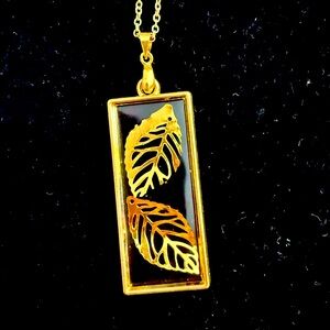 Gold Leaf Pendant Necklace